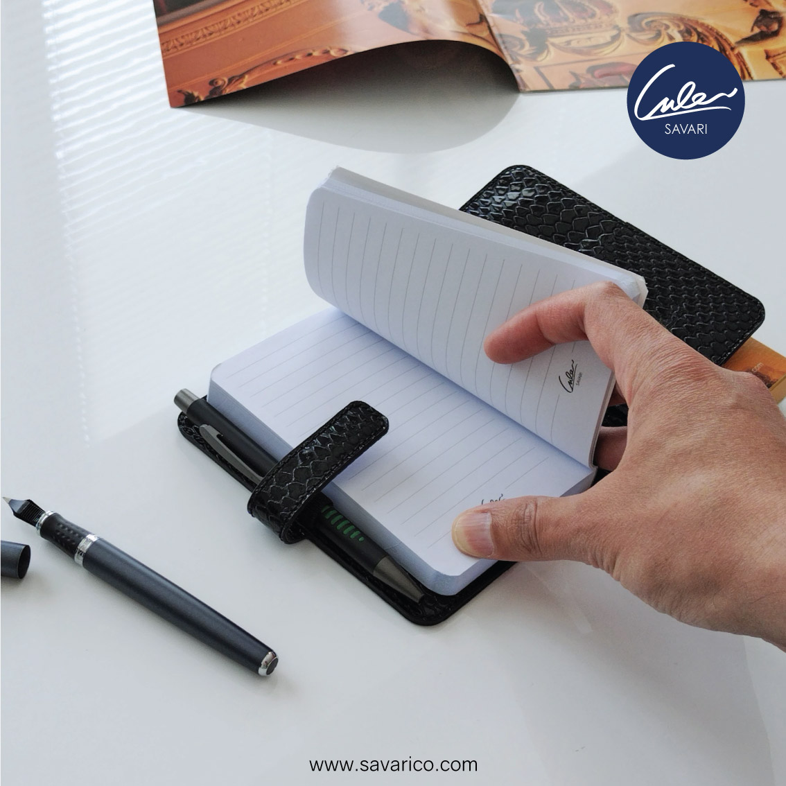 ژورنال جیبی با جلد چرم طبیعی به همراه خودکار و دفترچه یادداشت قابل تعویض برند سواری SAVARI ( مدل S-26-02 )